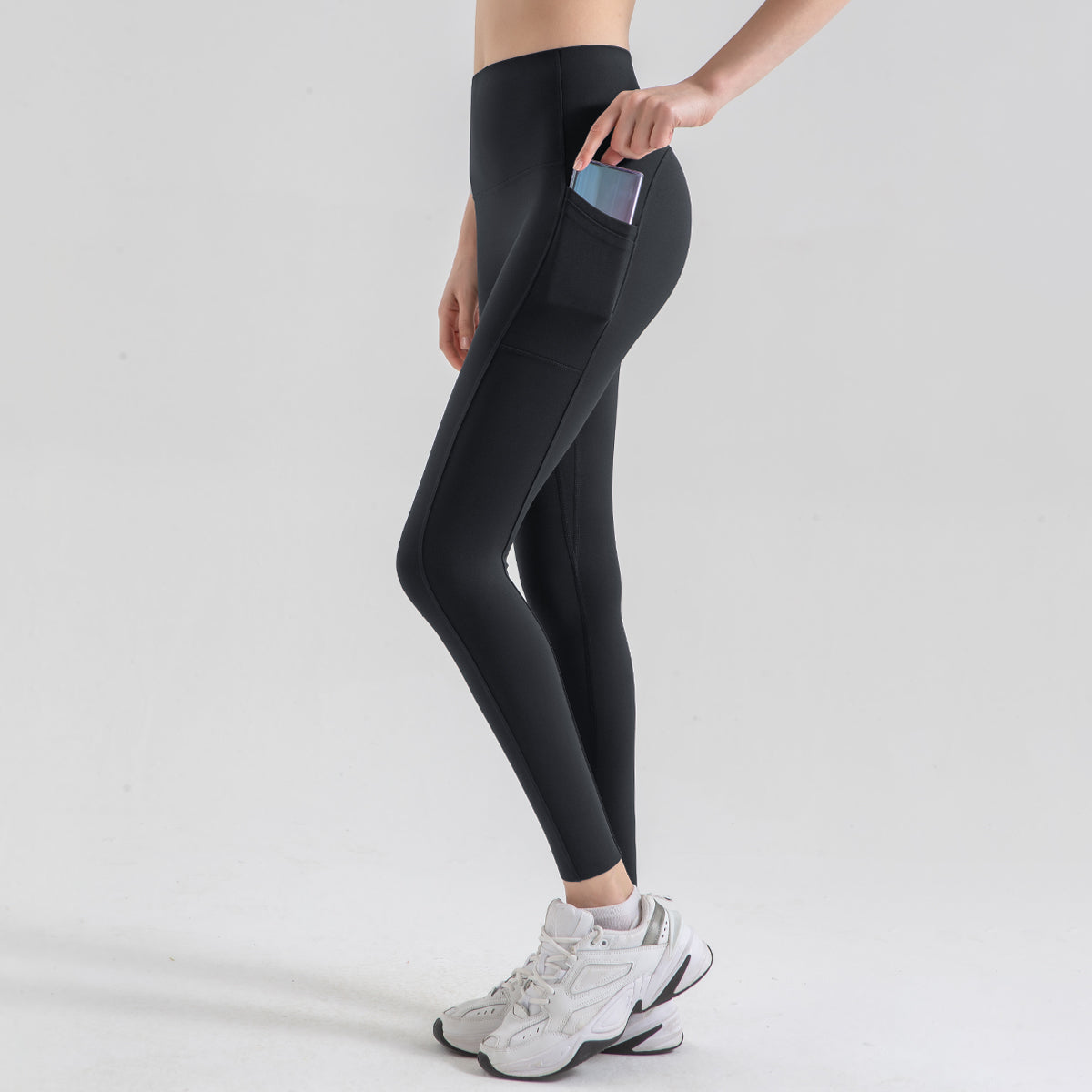 Avurer LuxeLegs High-Waist Leggings - Black