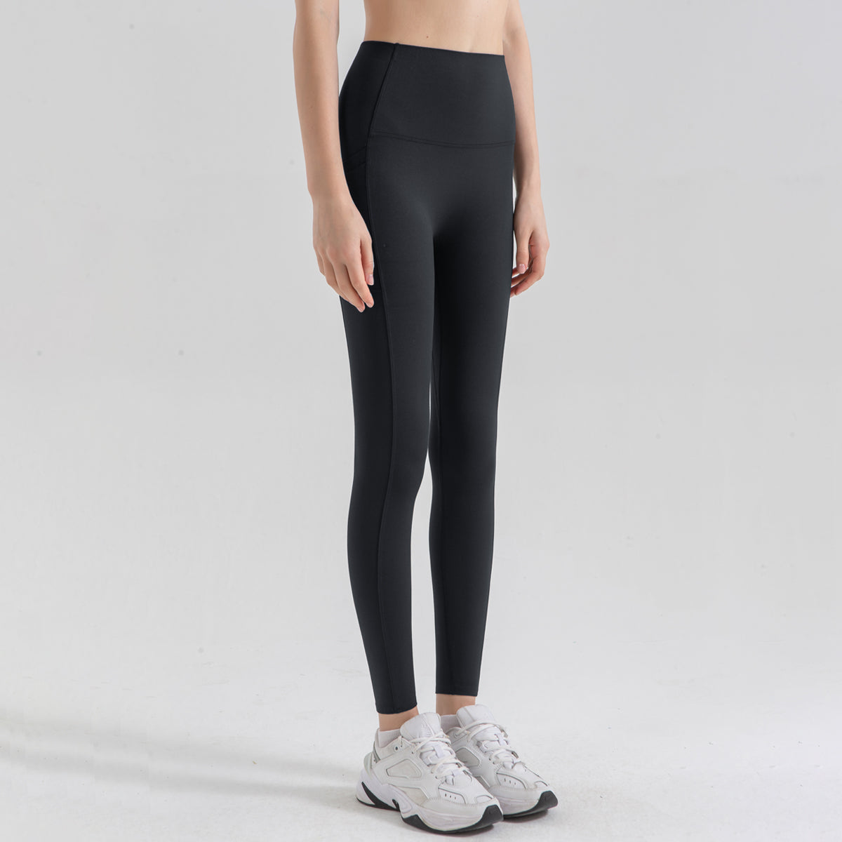 Avurer LuxeLegs High-Waist Leggings - Black