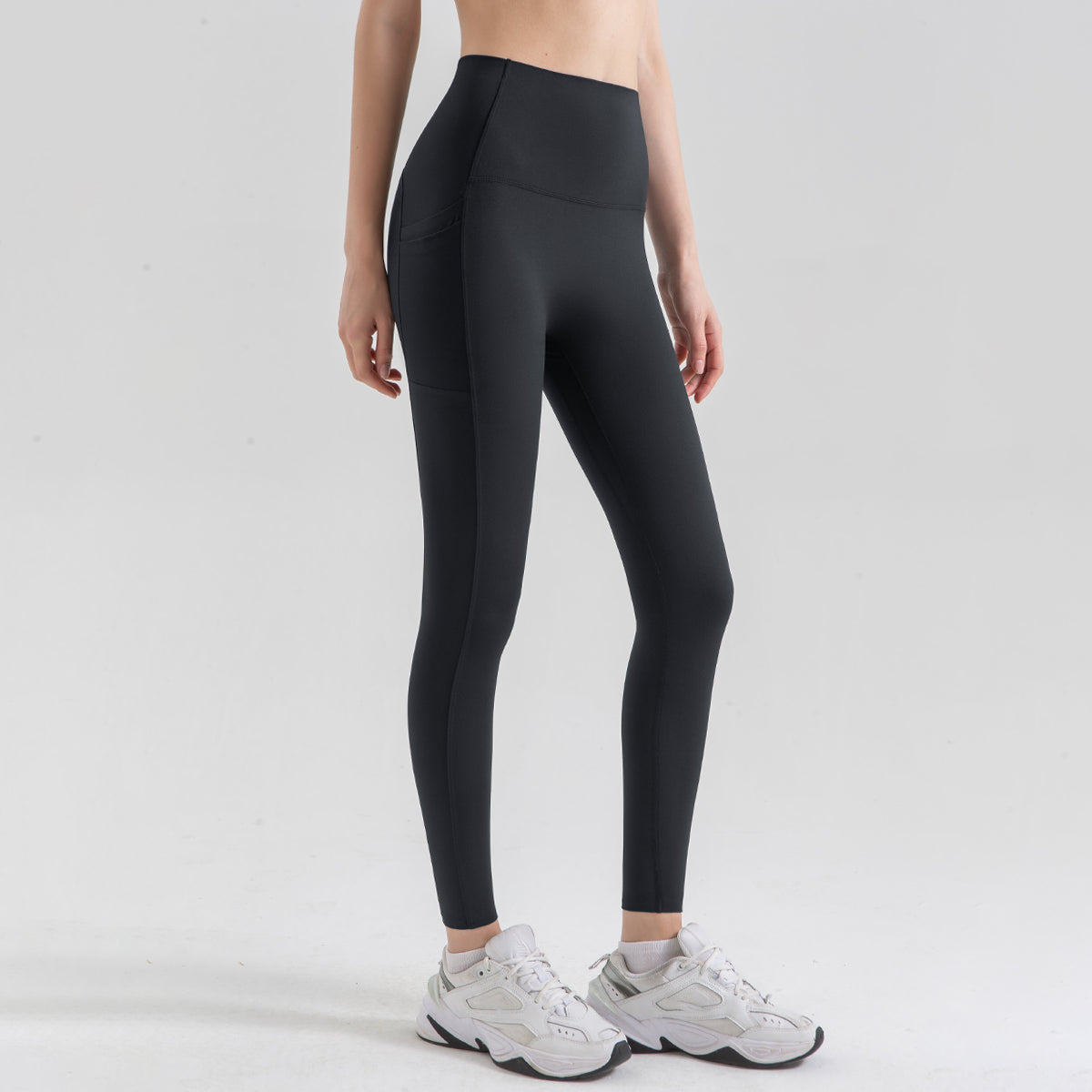 Avurer LuxeLegs High-Waist Leggings - Black