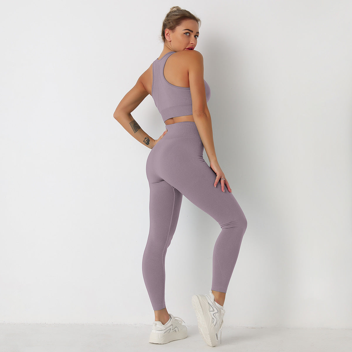 Avurer ElevateMotion 2-Piece Set — Sports Bra & Leggings - Deep Purple