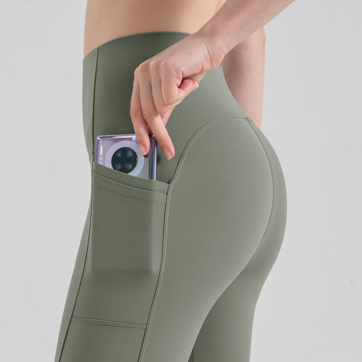 Avurer LuxeLegs High-Waist Leggings - Light Green